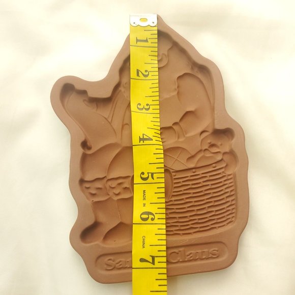 Longaberger Ceramic Pottery Christmas 1992 Santa Claus Chocolate/ Cookie Mold - Picture 5 of 9